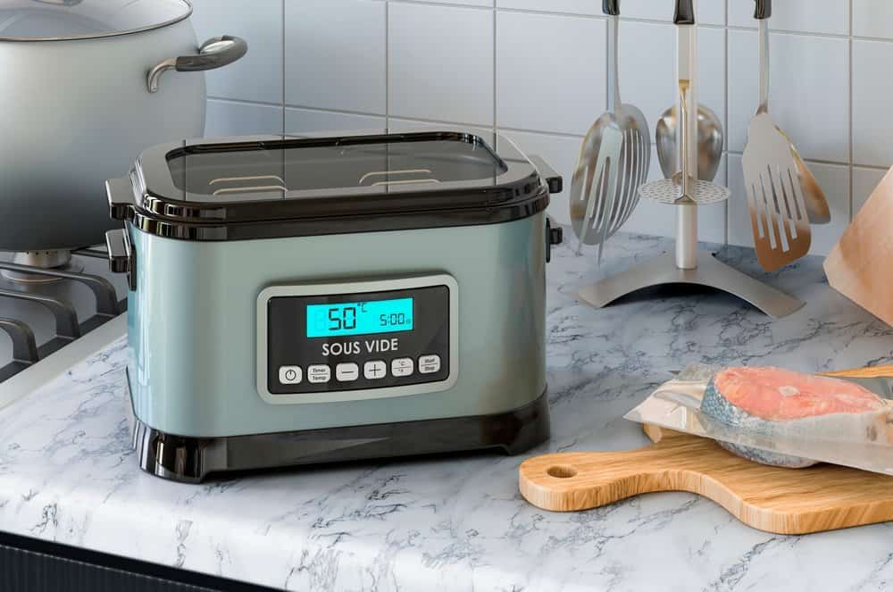 sous vide water oven on kitchen counter