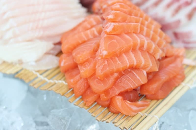 how to store sushi grade fish