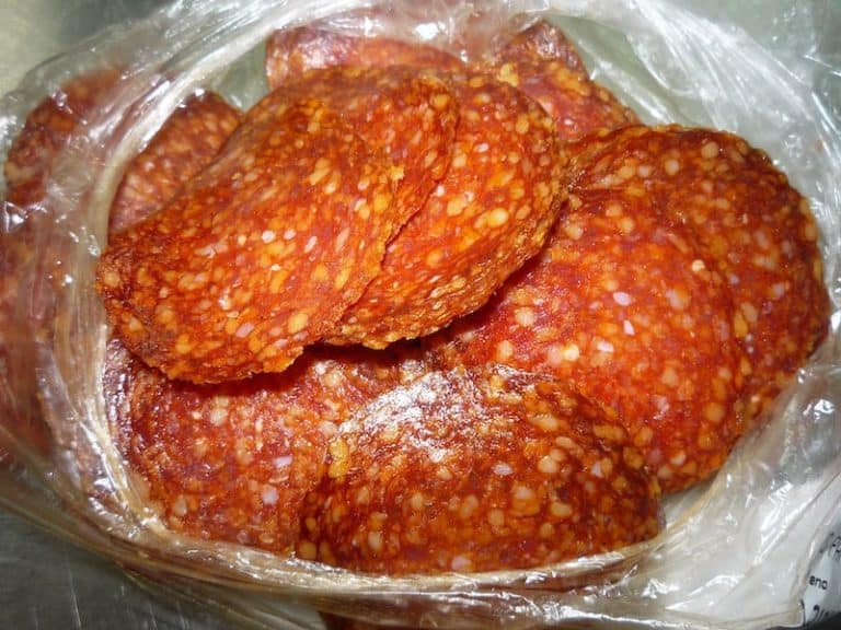 Can You Eat Uncured Salami? (Solved!) Home Kitchen Talk
