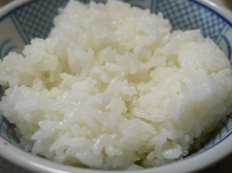 what makes sushi rice sticky