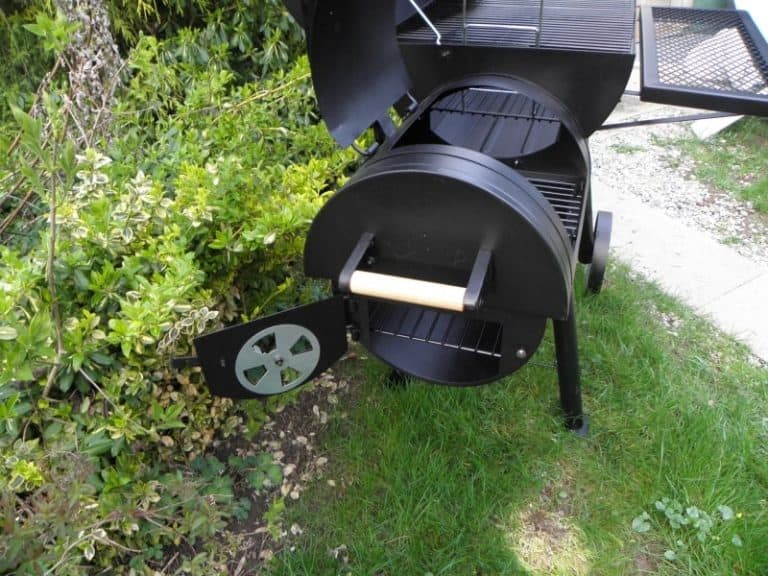 Best Smoker for Snack Sticks (Reviews and Buying Guide) Home Kitchen Talk