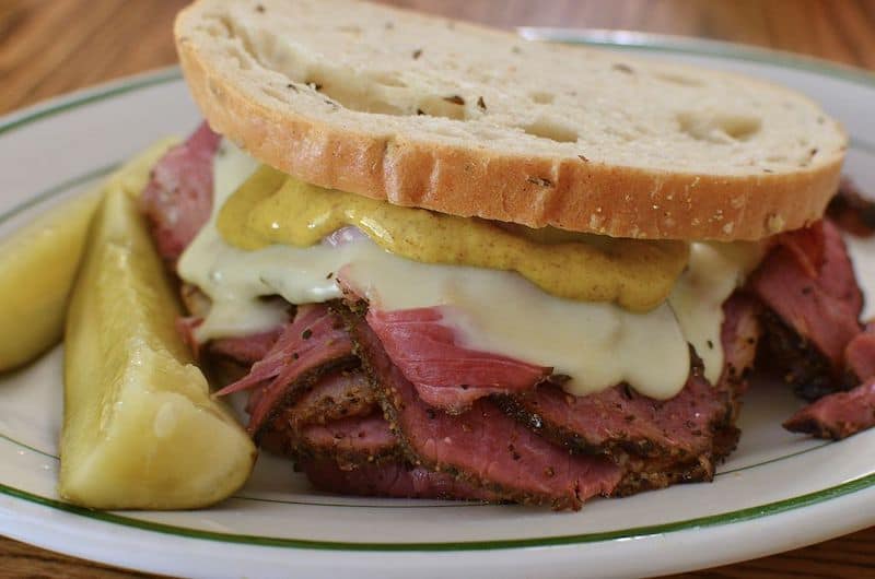 pastrami vs salami