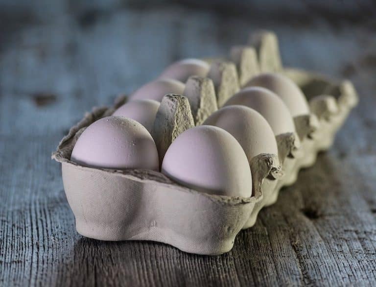 Are White Eggs Bleached? (Answered!) Home Kitchen Talk