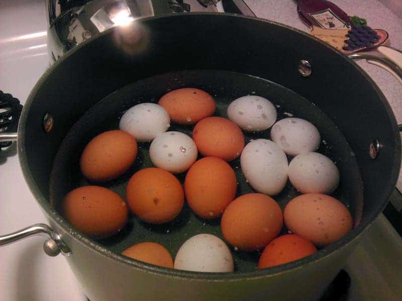 boiled eggs baking soda