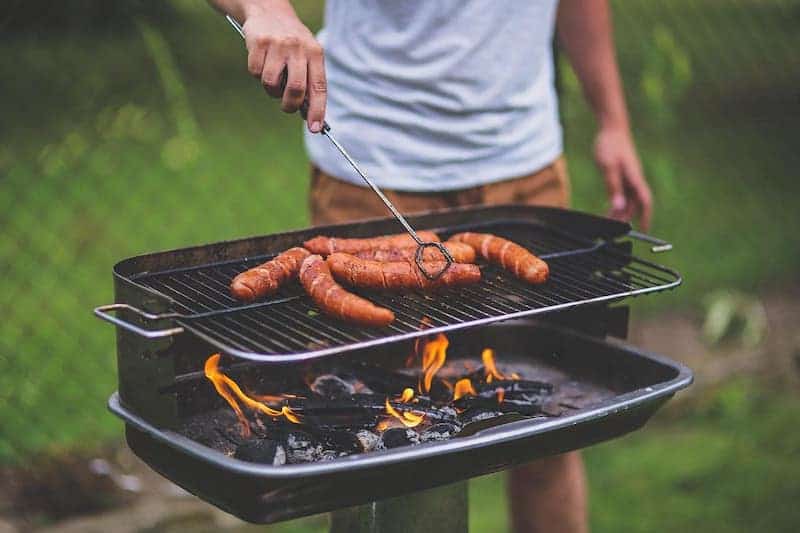 how to tell if sausage is cooked on grill